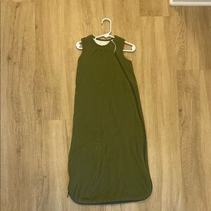 Kyte Baby Green Sleeveless Sleep bag 1.0tog. Size Medium.